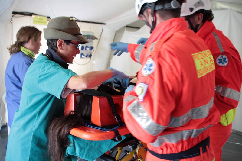 Il PMA dell’Ospedale da campo in attività.