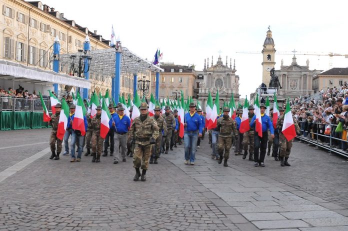 Sfilata_Torino(5)_1305099237539