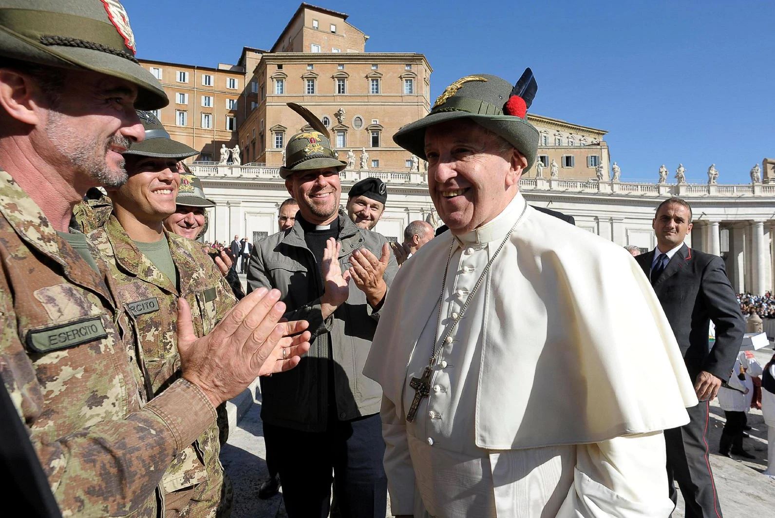 Gli alpini della Julia da Papa Francesco - Associazione Nazionale Alpini