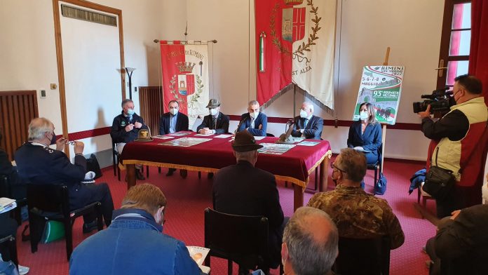 ConfServRI_120422 (2)
